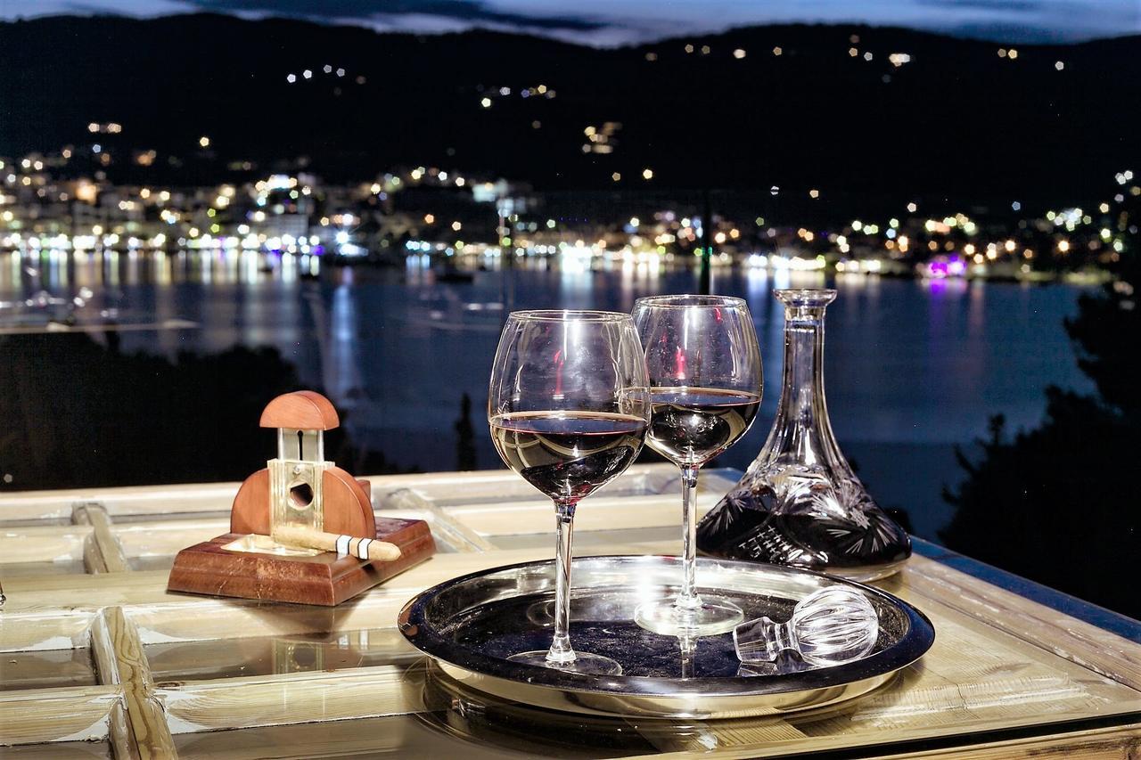 Core Luxury Suites (Adults Only) Skiathos Town Exterior foto